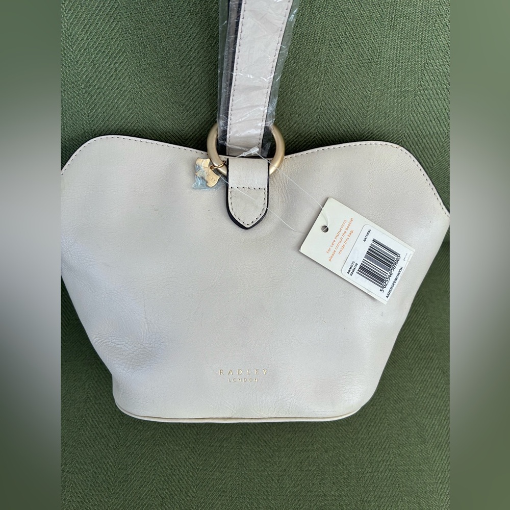 Radley London Cream Women's Bag